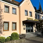 加尼伊莱特酒店 3*